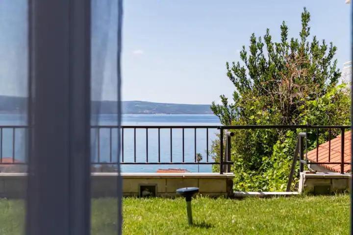 Villa La Domazet Podstrana Bagian luar foto